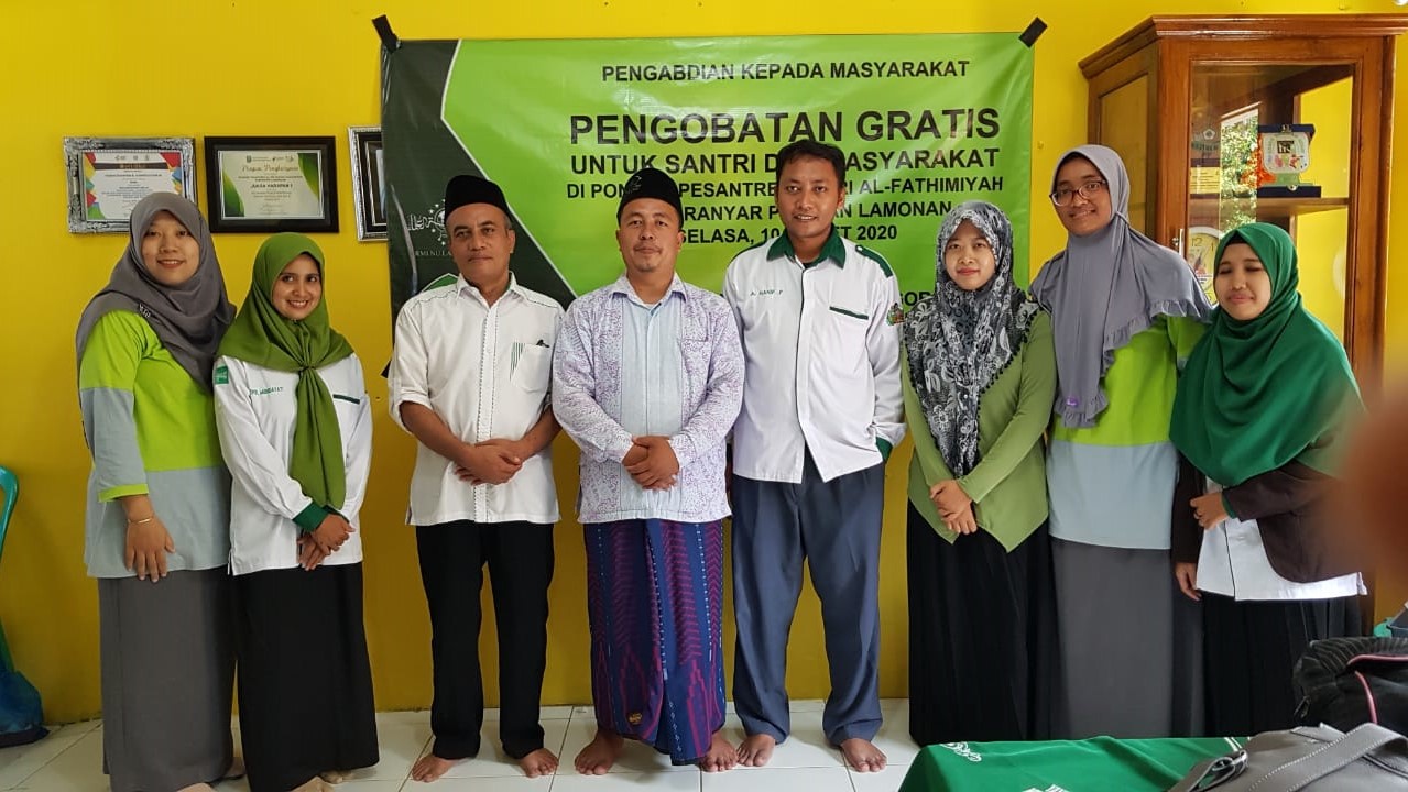 Peduli Kesehatan, RMI NU Lamongan gandeng STIKES Rajekwesi
